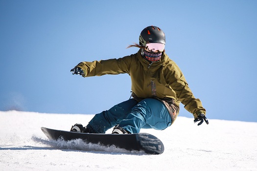 Op het randje Omhoog gaan Melbourne Skis or Snowboards—Which Are Faster?