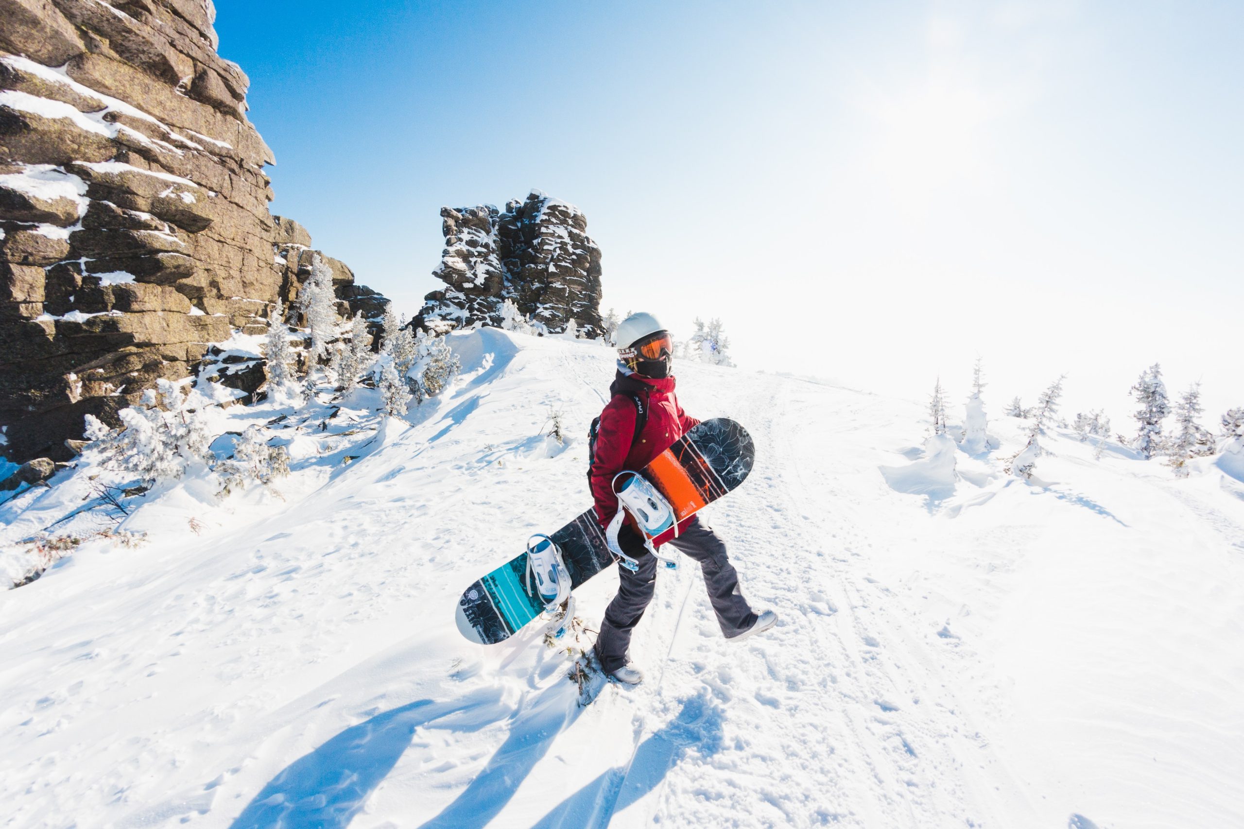 5 Tips to Save on Family Ski Trips