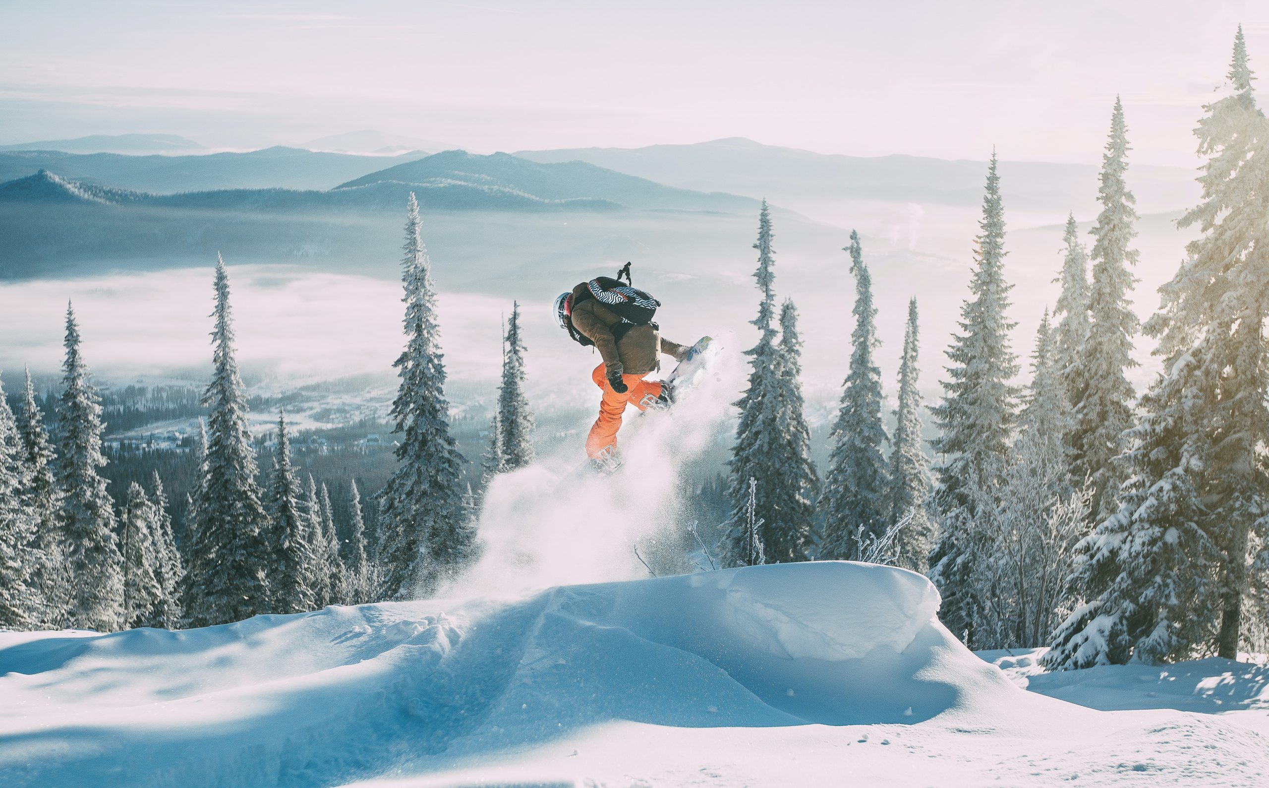 How to Make Skiing and Snowboarding Environmentally Friendly
